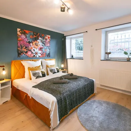 Blue Chili 34 - City Apartment Fuer 4 In Karlshorst Berlin Exterior photo